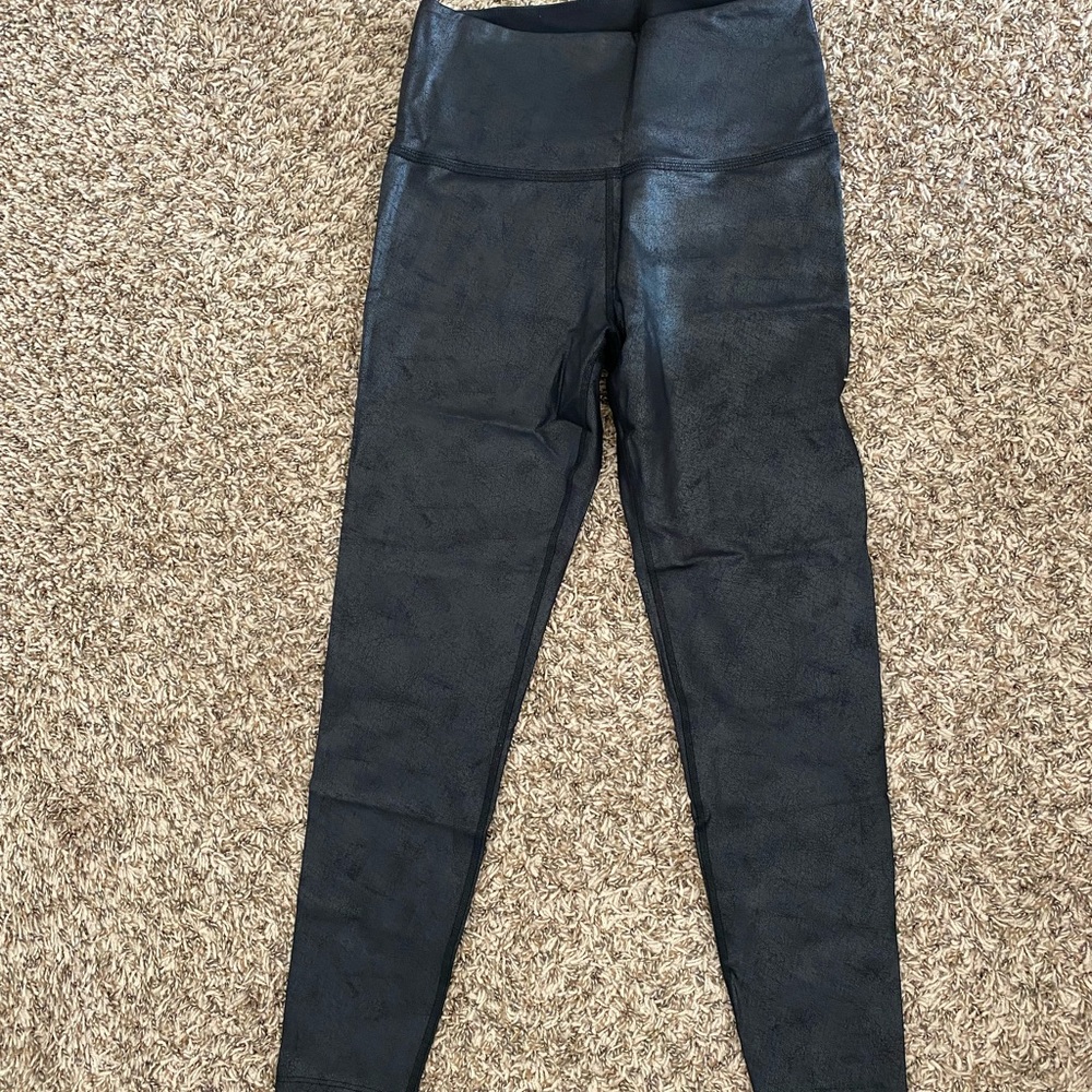 Beyond Yoga Luxe Leatherette High Waisted MIDI Leggings